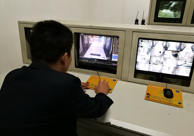 监控设备检查调试