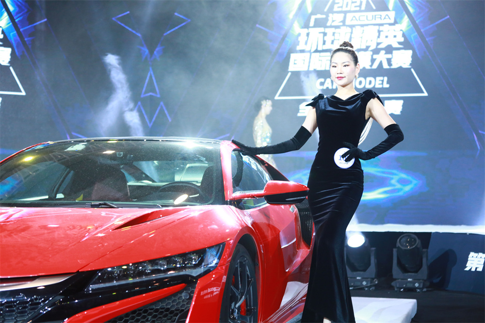 祝贺 王惠子——获得2020环球精英国际车模大赛全国总决赛亚军