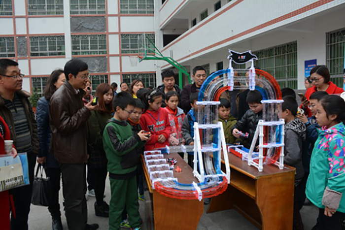旺苍刘瑞龙红军小学(东河小学)成功召开省级课题结题鉴定暨成果推广会