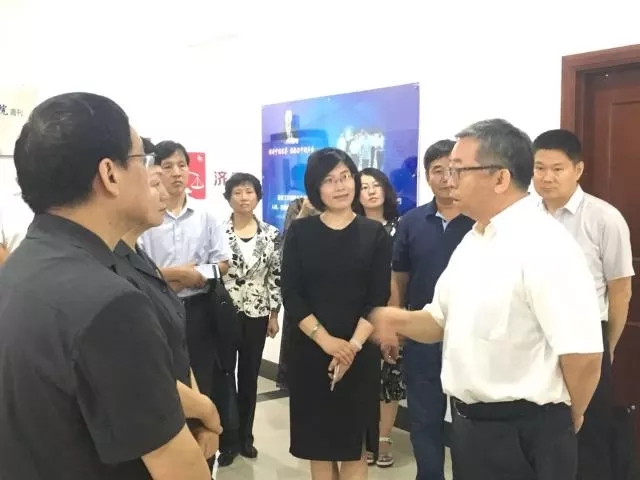 最后,许强副主任发表重要讲话,对济南中院的工作给予充分肯定,同时