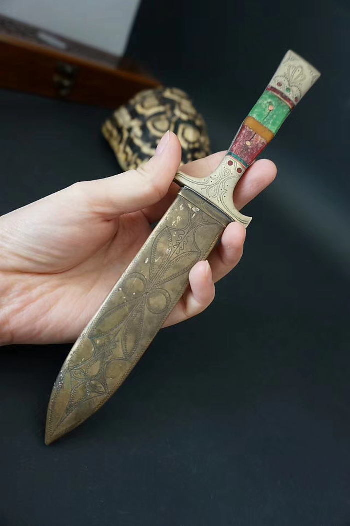 英吉沙小刀1972年制作铜鞘老刀,历尽千辛万苦收来