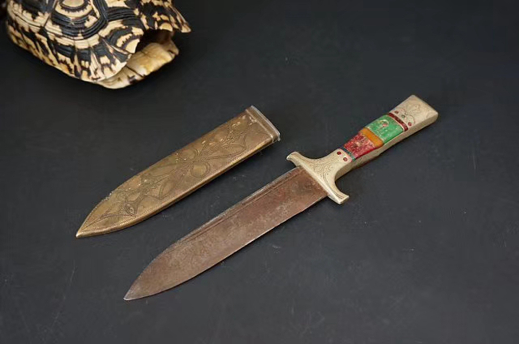 英吉沙小刀1972年制作铜鞘老刀,历尽千辛万苦收来