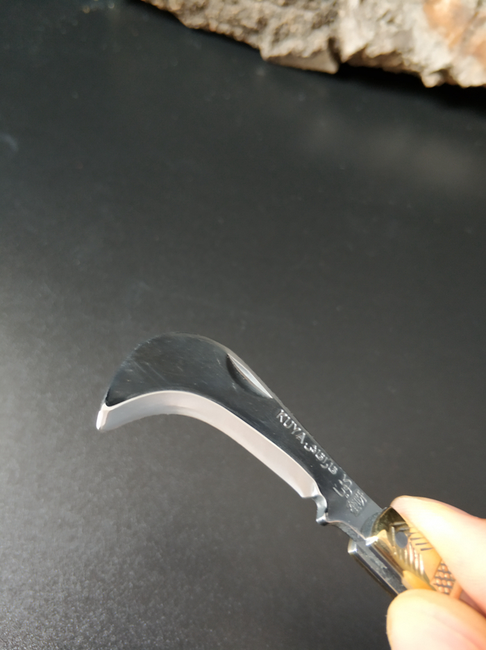 和田奎雅折叠弯刀小号,特惠价150元两把包邮,折叠5cm