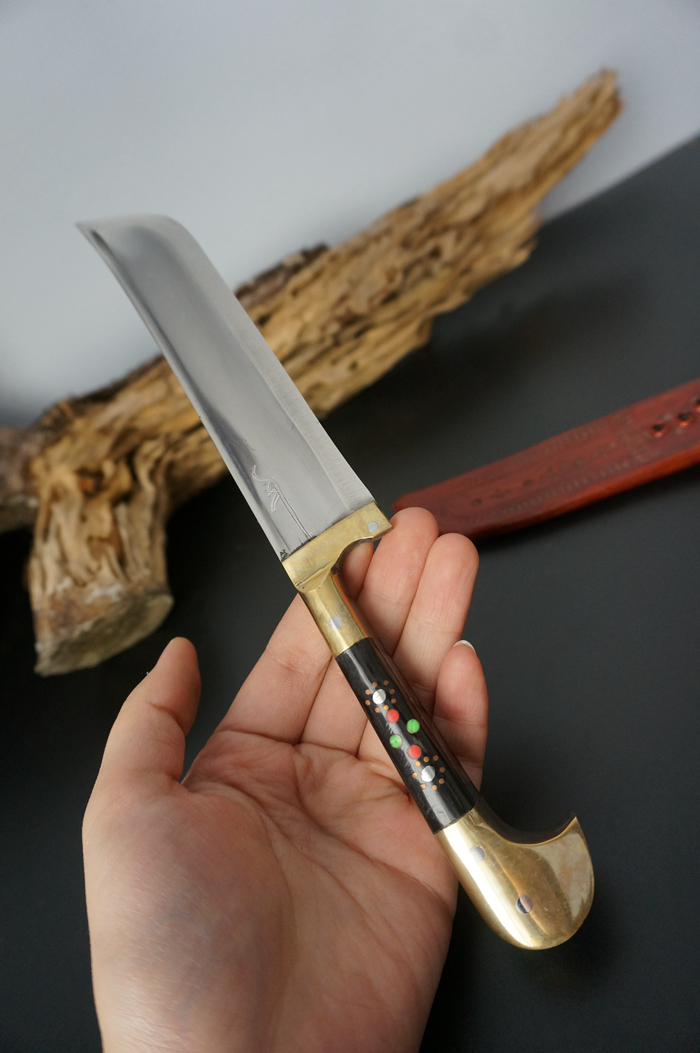 英吉沙侧接钢老刀,维吾尔造型,全长24cm,轴承钢手工锻打刀身,精开刃