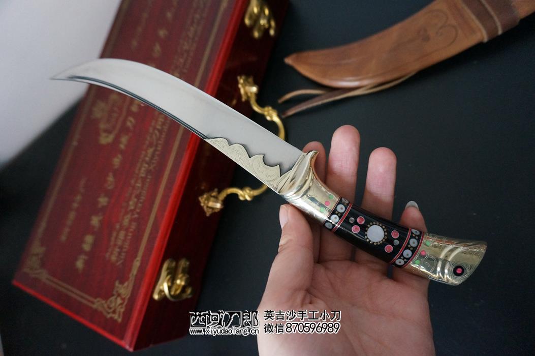 新疆刀 英吉沙小刀精品弯刀,造型流线,细节精美,如图一把,全长24cm