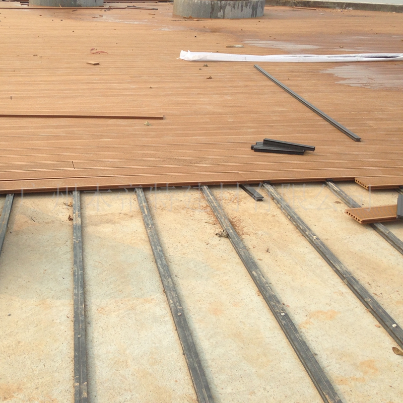 承接户外木塑围栏工程 木塑护栏安装方法 木塑栅栏安装 地板安装