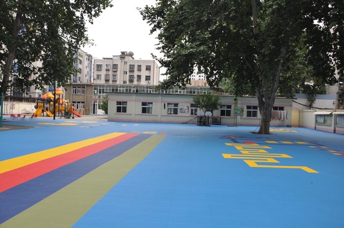 鄭州大學附屬幼兒園拼裝地板