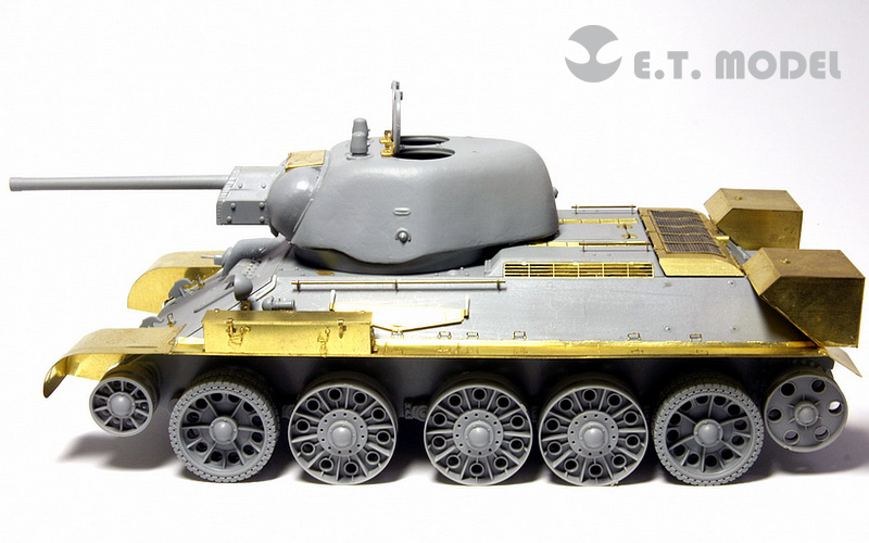 EA35017 WWII Soviet T34/76 Boxy External Fuel Tanks企业官网