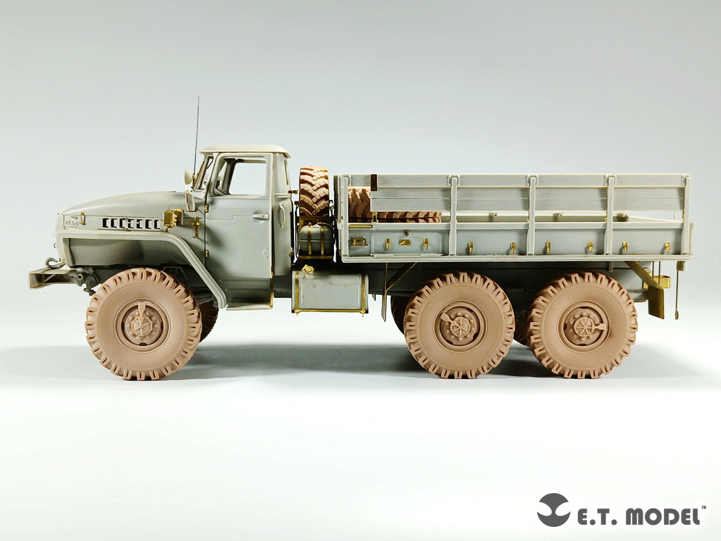 P35116 Russian URAL4320 Truck Weighted Road Wheels(3D Printed)企业官网