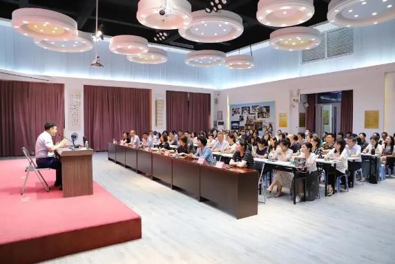 【公益讲座】当代公益洒金阳 家校共育助成长——孙景祥老师"家庭教育