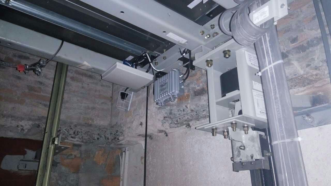 电梯网桥安装位置图片图片