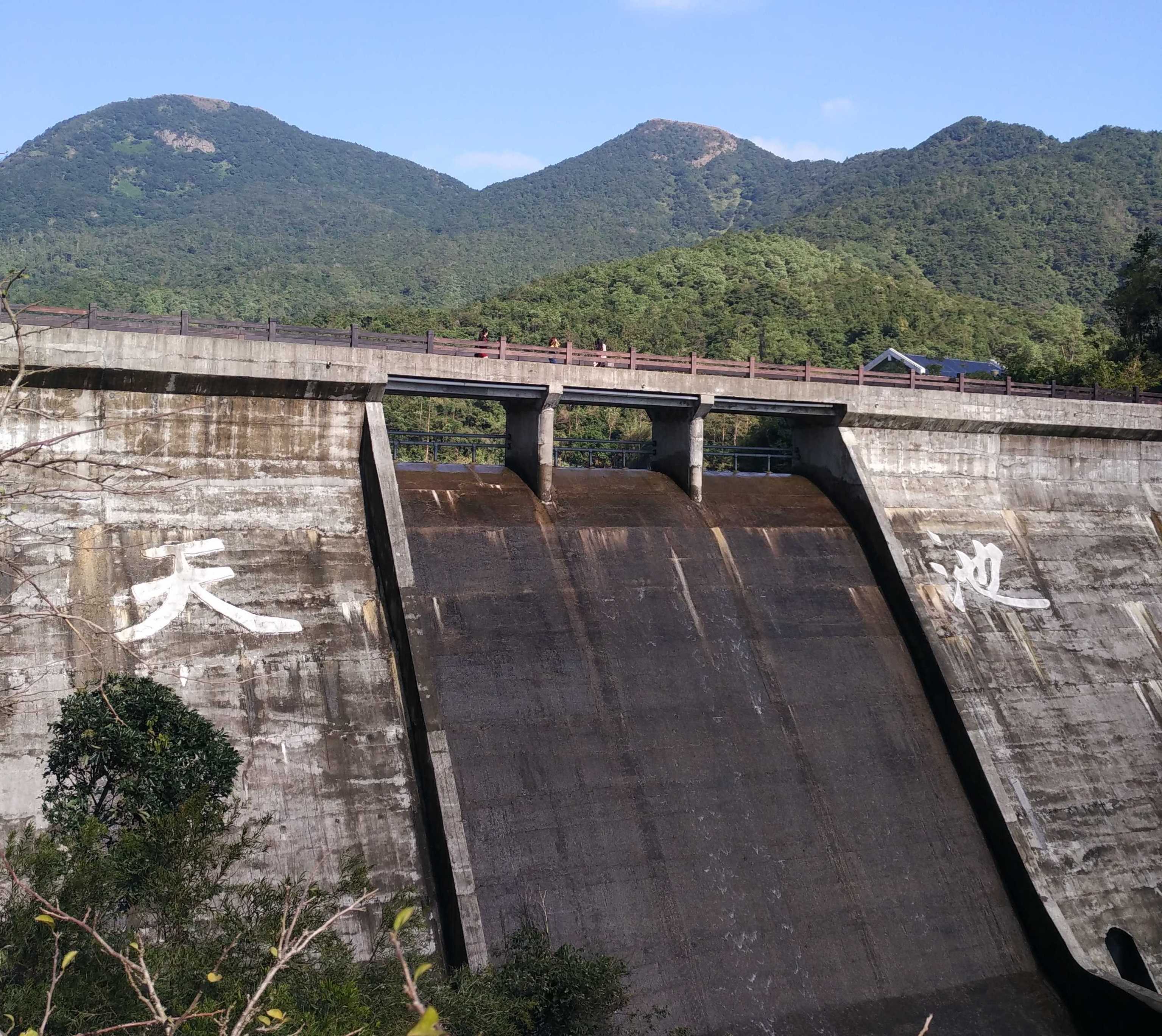 黄石电脑选购与维护全攻略：从组装机到监控布线的本地一站式服务