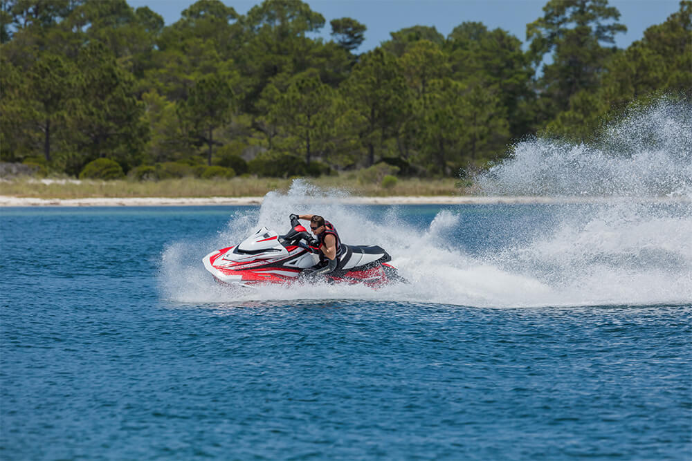 雅马哈gp1800水上摩托艇