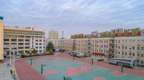喜讯郑州市第一〇三初级中学被评为郑州市首批新优质初中学校