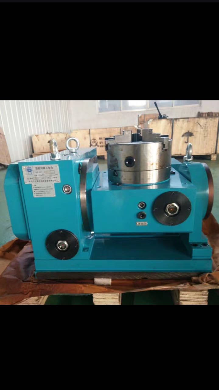 数控转台主要用于加工中心和数控镗铣床上,作为主机第四回转轴,完成