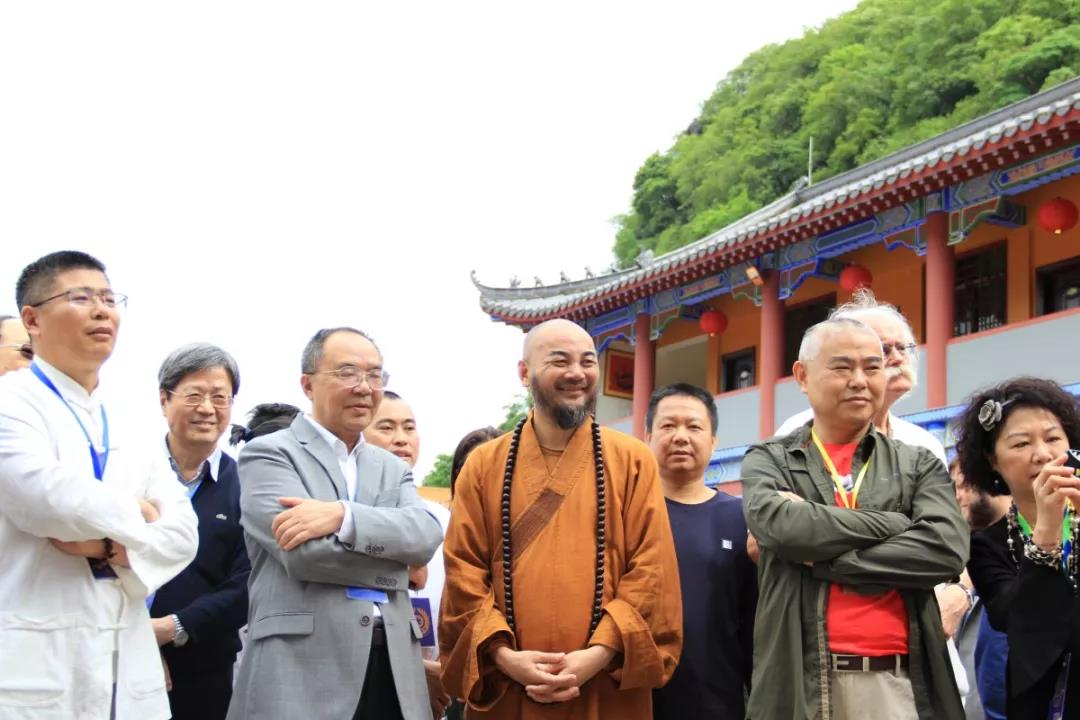 【新闻】西方漫画中的儒释道圣贤“现身”广东东华禅寺——国际首创 1