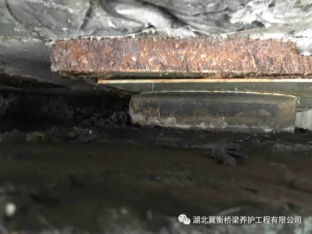 桥梁支座病害及处理方案